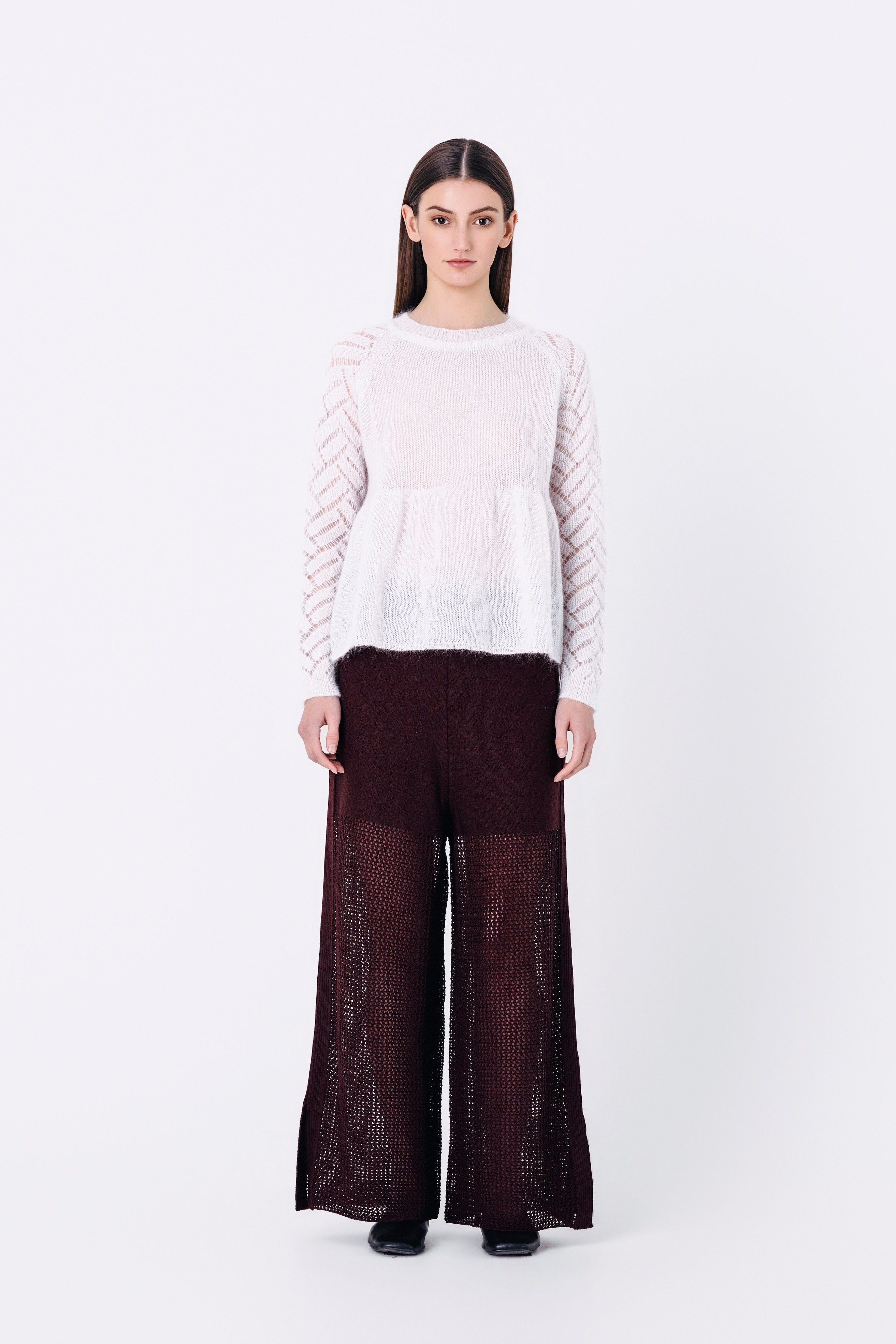 MAGNEA sweater