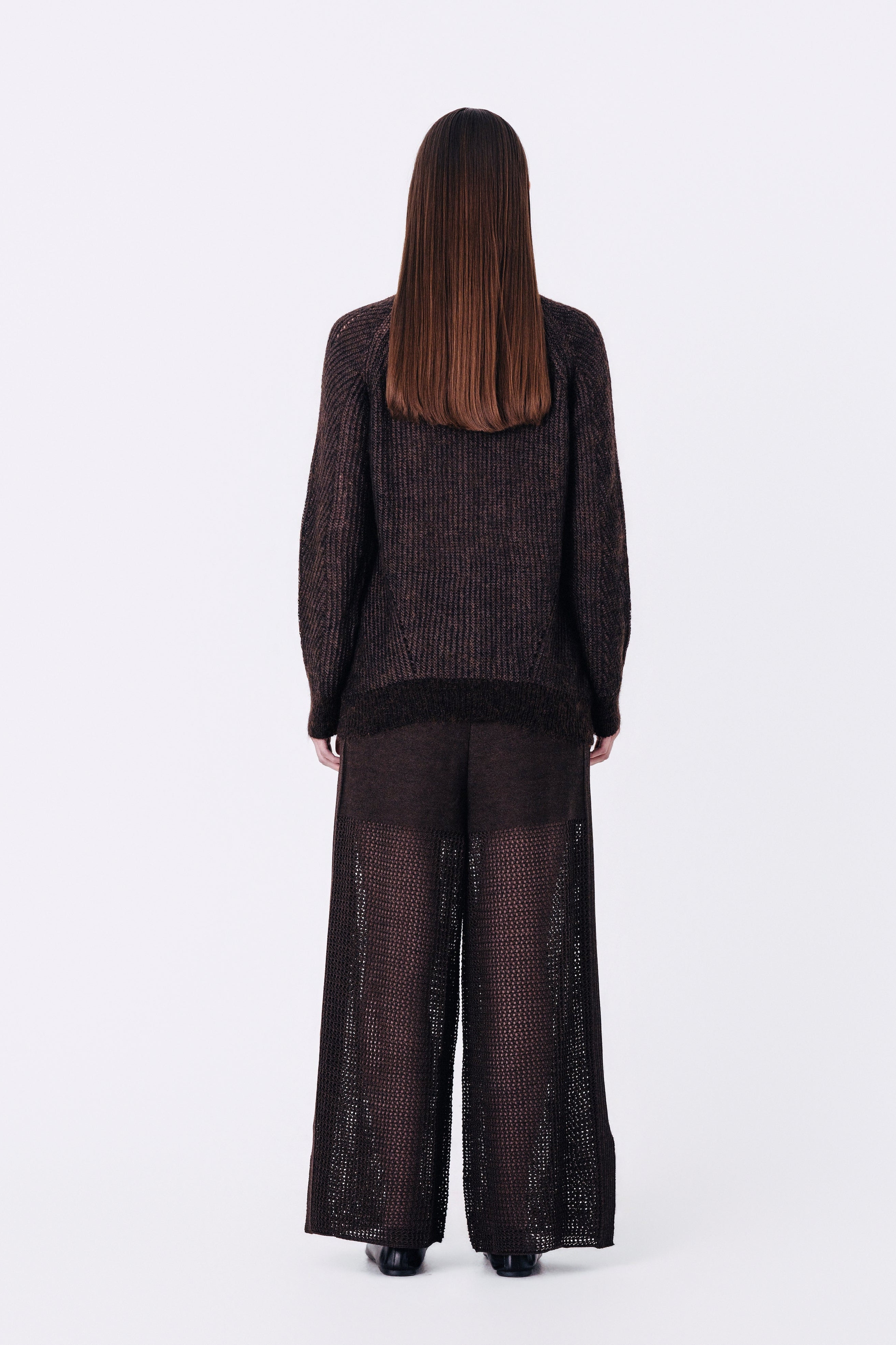 MAGNEA sweater