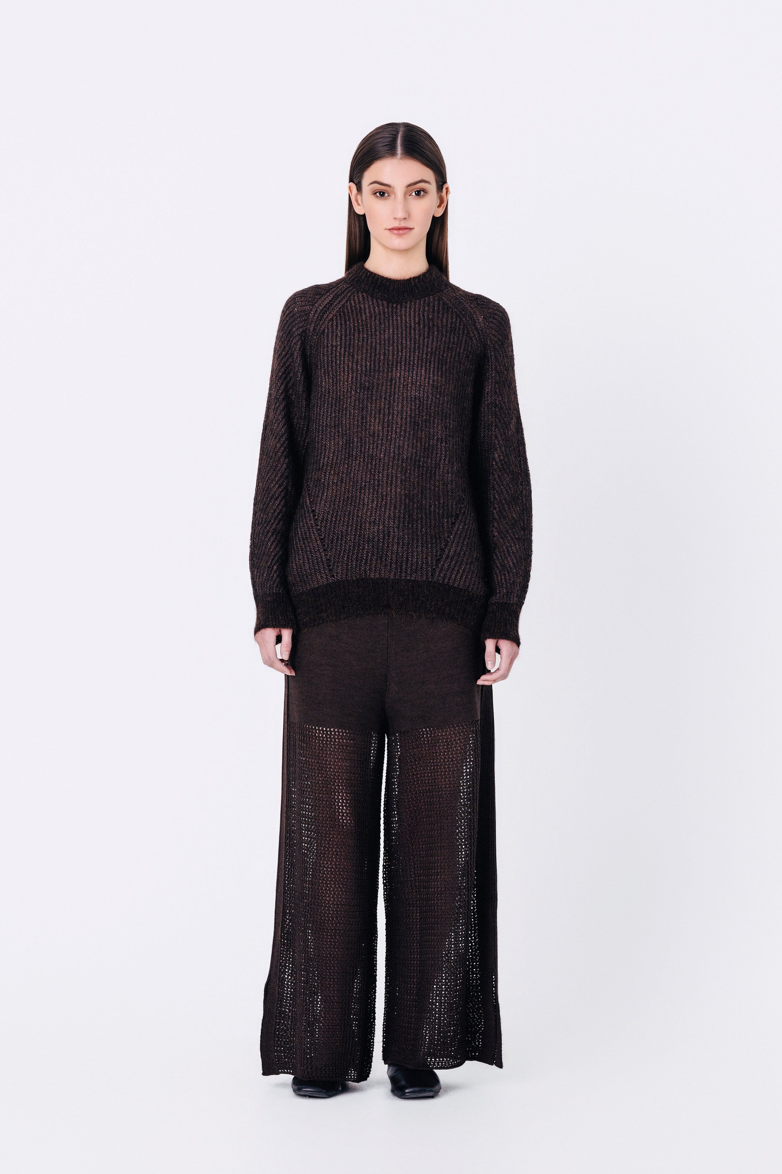 MAGNEA sweater