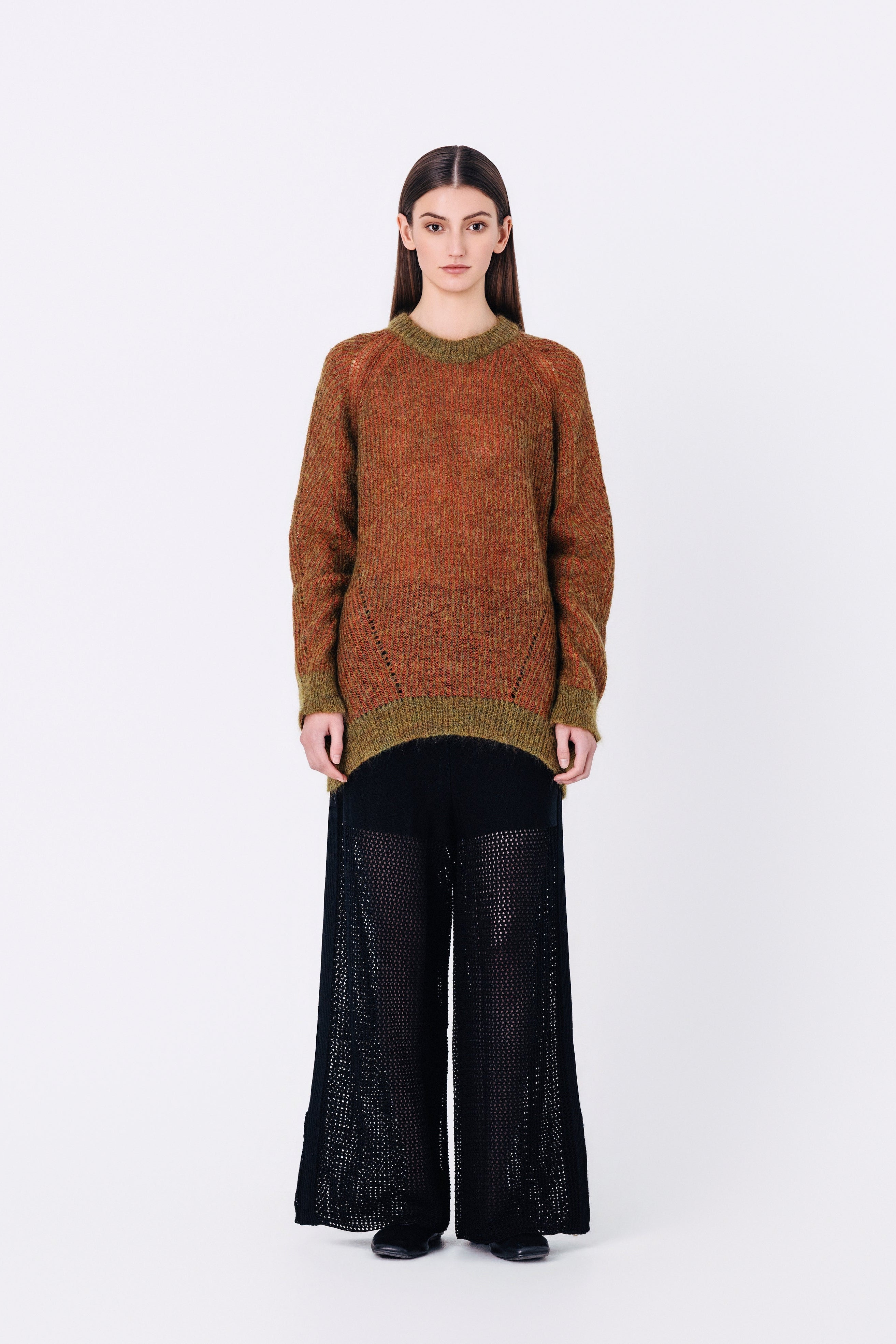 MAGNEA sweater