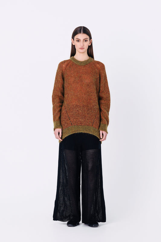 MAGNEA sweaters